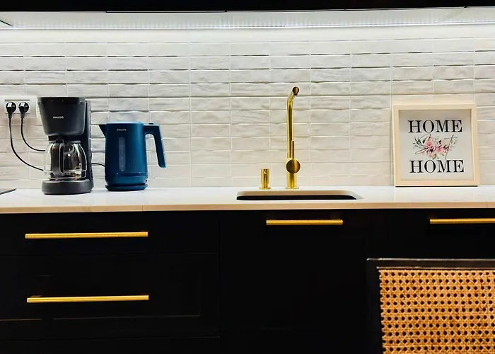 Joy - Of Mara M8-111 Apartment *